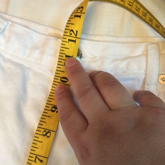 Free People Maggie Mid Rise Denim Shorts -Optic White- Size 31 - Picture 6 of 7